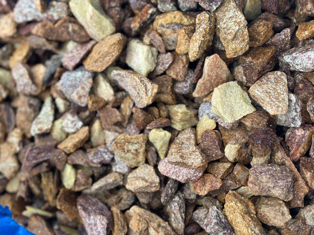 Златолит персиковый декоративная каменная крошка купить в Керчи