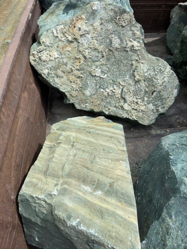 Ландшафтные глыбы зелёные 200-500 килограмм купить в Керчи