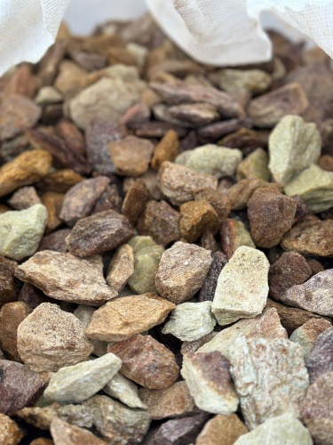 Златолит персиковый декоративная каменная крошка купить в Керчи