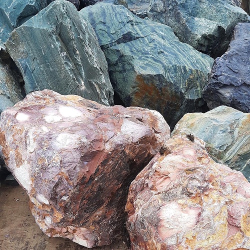 Ландшафтные глыбы красно-фиолетовые 200-1000 килограмм купить в Керчи