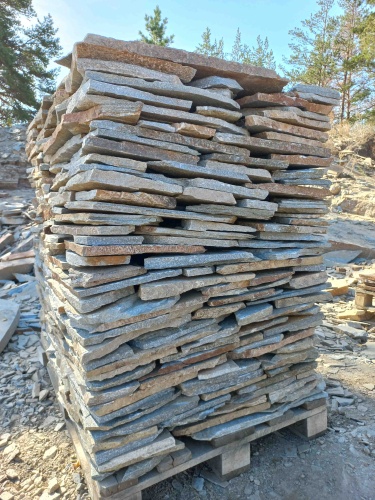 Плитняк златолит серебристый для цоколя, отмостки купить в Керчи