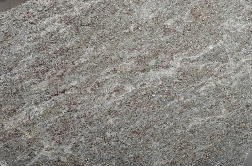 Плитняк златолит Уральский  для фасада купить в Керчи