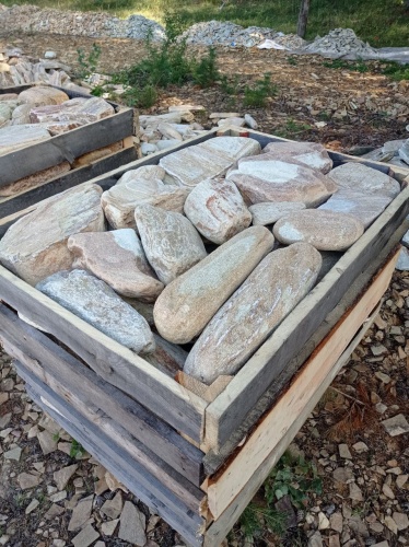 Златолит жёлтый, жёлто-зелёный глыбки и валуны для ланшафтного дизайна купить в Керчи