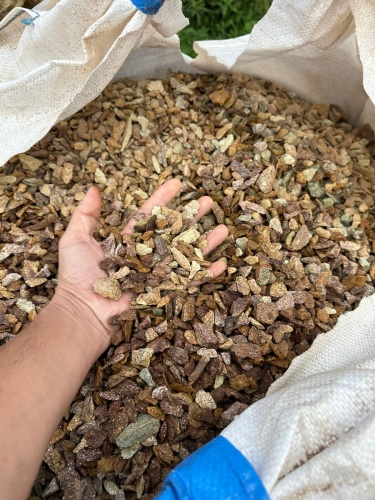 Златолит персиковый декоративная каменная крошка купить в Керчи