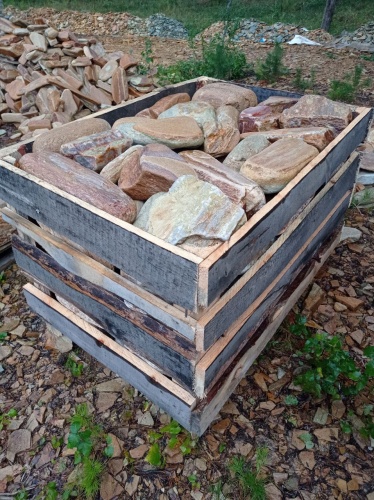 Златолит жёлтый, жёлто-зелёный глыбки и валуны для ланшафтного дизайна купить в Керчи